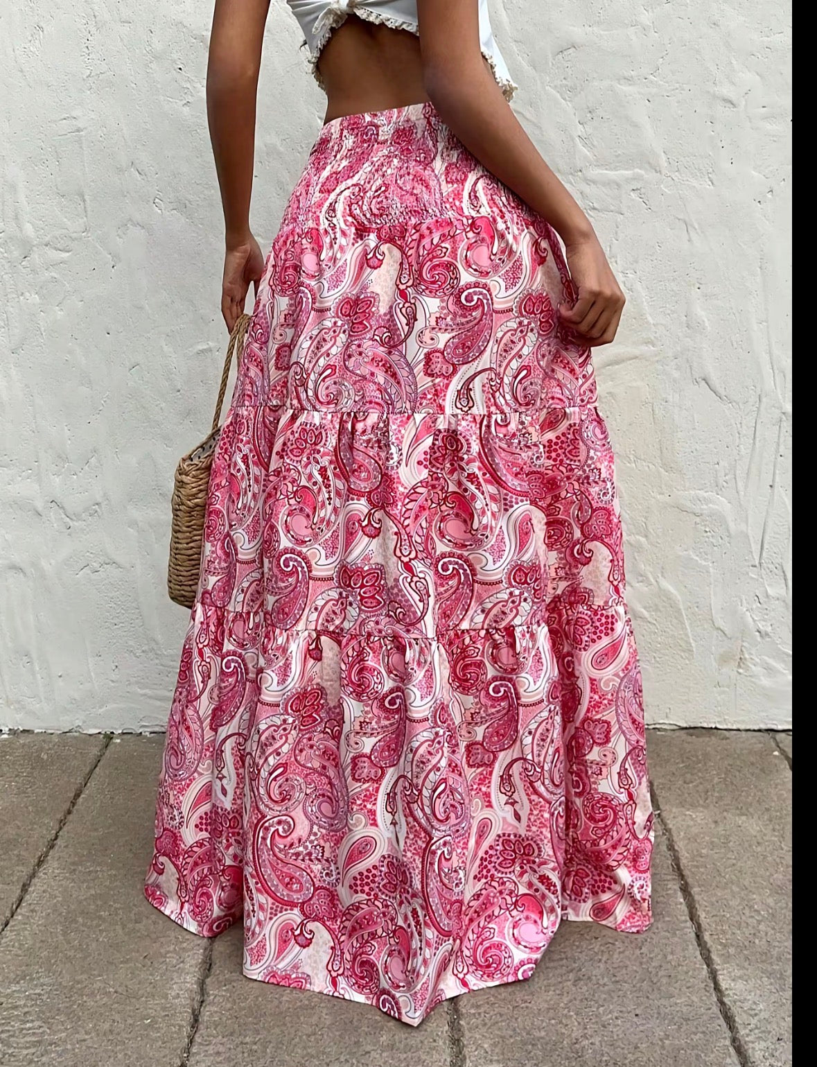 Bohemian Long Maxi Skirt – Pre-Owned, Flowy & Feminine